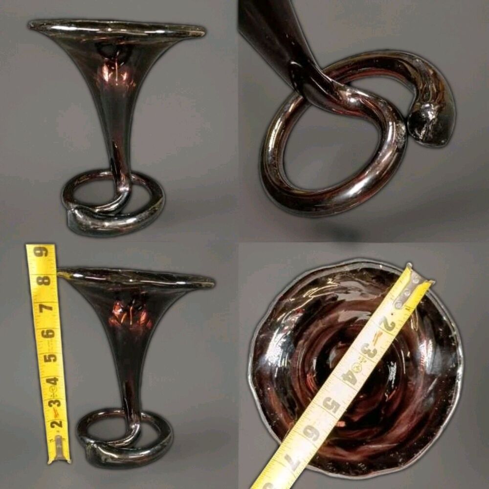 Beautiful Vintage Hand blown Onyx Glass Coil Spiral Flower Vase Heavy Dark Color
